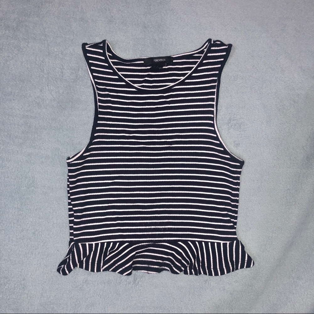 Ribbed tank